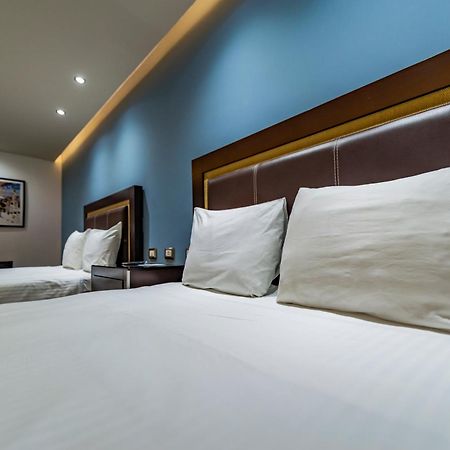 กิงตา โดราดา โฮเต็ล แอนด์ สวีท Hotel ซัลติโญ ภายนอก รูปภาพ